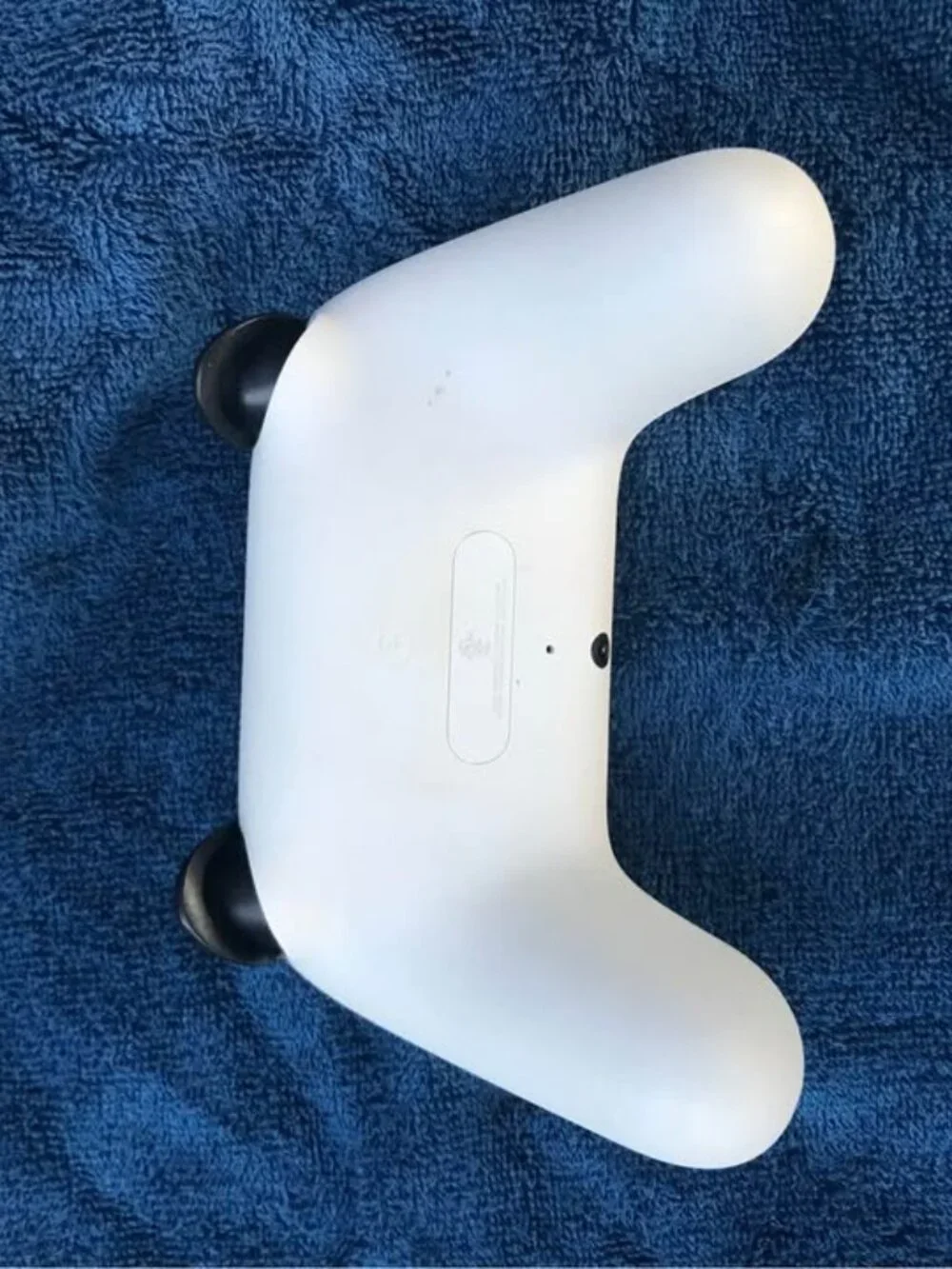 Google Stadia H2B Premiere Edition Controller - Clearly White (GA00722US)